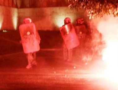 Πάτρα: Αστυνομικός τραυματίστηκε από επεισόδια ανάμεσα σε οπαδούς